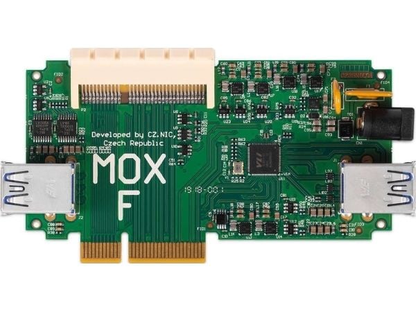Turris MOX F, 0 - 40 °C, 10 - 90%, 110 mm, 61 mm, 19 mm, 54 g Turris MOX F, 0 - 40 °C, 10 - 90%, 110 mm, 61 mm, 19 mm, 54 g