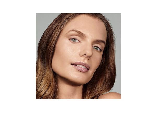 Estee Lauder ESTEE LAUDER_Futurist Hydra Rescue Moisturizing Makeup SPF 45 illuminating face foundation 2N1 Desert Beige 35ml