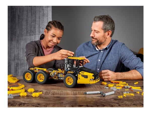 LEGO Technic 42114 Nivelkaivoskuorma-auto Volvo 6x6
