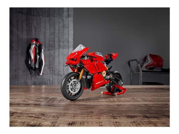 LEGO Technic 42107 Ducati Panigale V4 R