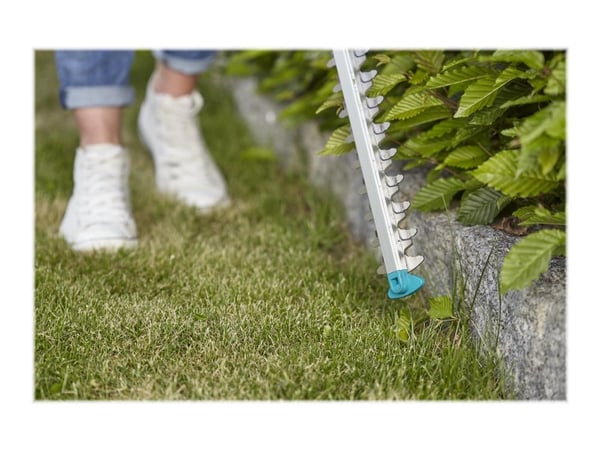 Gardena ComfortCut 60/18V Ready-To-Use Set - Hekkstusser - trådløs - 18 V - 2.5 Ah - 60 cm - tannavstand: 20 mm - 3.1 kg