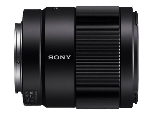 Sony SEL35F18F - Vidvinkelobjektiv - 35 mm - f/1.8 FE - Sony E-mount - för Cinema Line; a VLOGCAM; a1; a1 II; a6700; a7 IV; a7 V; a7C; a7C II; a7CR...