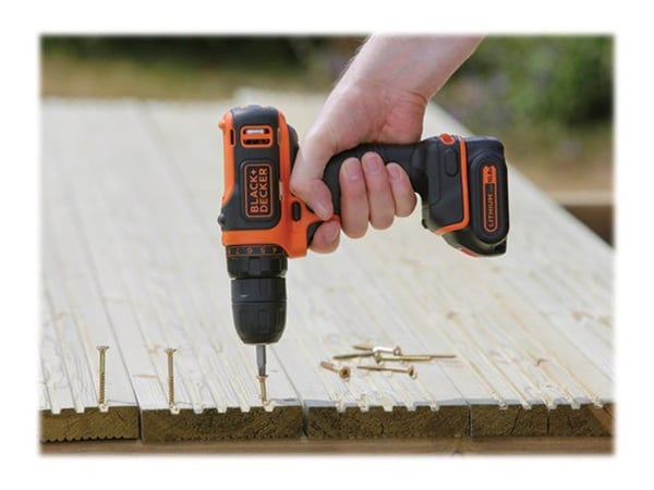BLACK+DECKER BDCDD12-QW - Drill/driver - trådløs - nøkkelfri borhylse 10 mm - 26 N·m - 10.8 V