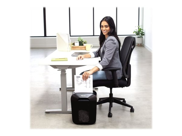 Fellowes Powershred LX45 - Makulator - tverrkutt - 4 x 37 mm - P-4