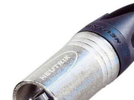 Neutrik NC4MXX, XLR, Musta, Hopea