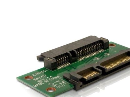 Delock Adapter Extension - SATA-adapter - SATA-kombo (hann) til SATA-kombo (hunn)