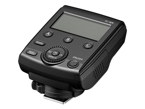 Olympus FC-WR. Batteritype: AAA, Batteriteknologi: Alkalisk, Batterilevetid: 6,4 timer. Bredde: 59,1 mm, Dybde: 51 mm, Høyde: 46,1 mm (V327140BW000)