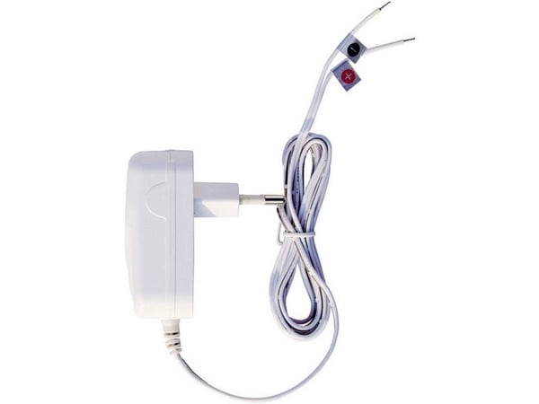 M-E MODERN-ELECTRONICS sticknätdel DC 15 V/1 A (40780)