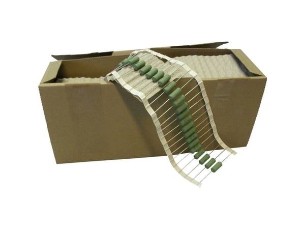 Vishay AC05000006800JAC00 Korkea kuormitusvastus 680 Ω aksiaalijohdolla 5 W 5 % 500 kpl 500 kpl