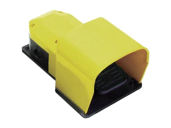 Pizzato Elettrica PIZZATO - fodkontakt 250 V/AC 6 A PX 10211-M2 Med pedalbeskyttelse Springkontakt (2 x 1 brydekontakt/1 sluttekontakt)
