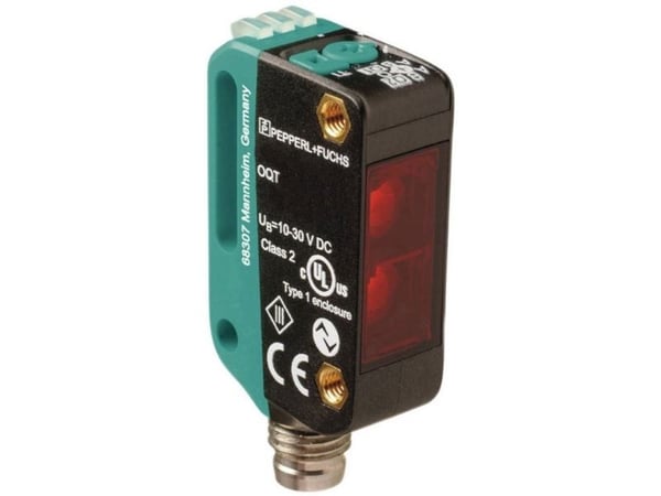 Pepperl & Fuchs OMT150-R100-2EP-IO-V31-L Laseretäisyysanturi 1 kpl 10 - 30 V/DC Kantama (max. avoimessa maastossa): 150 mm
