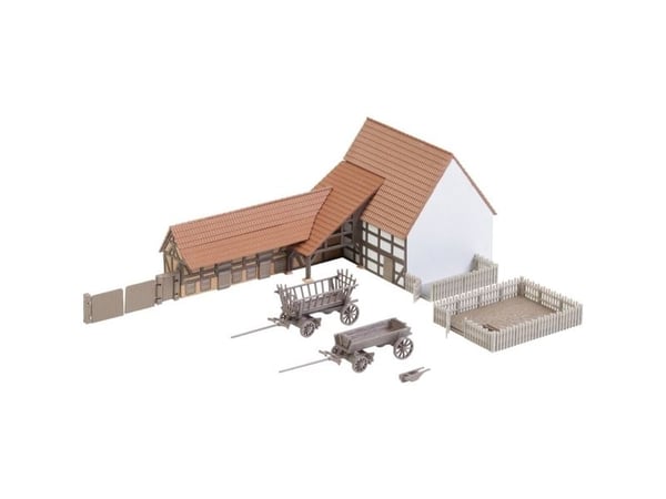 Landbruksbygg med tilbehør N Faller 232371