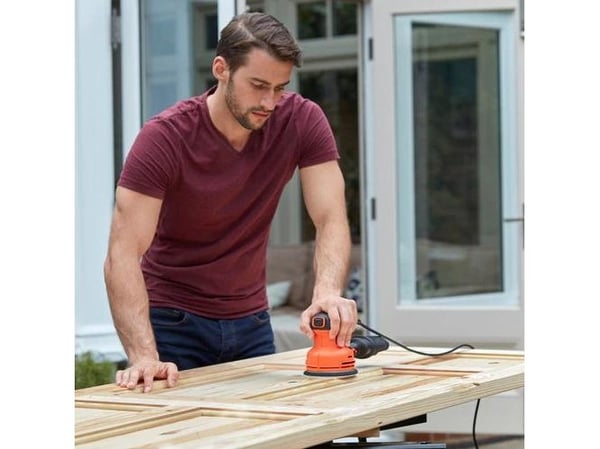 BLACK+DECKER BEW210-QS - Eksentersliper - 230 W - 125 mm