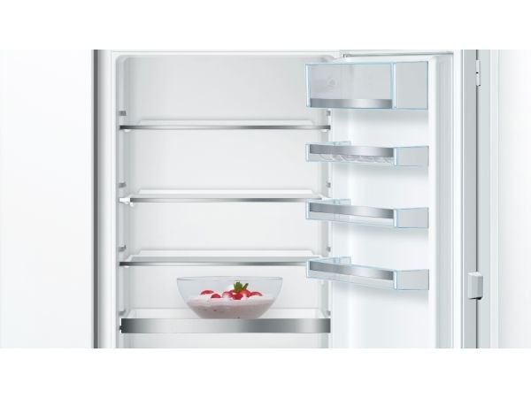 Bosch Serie | 6 KIS86AFE0 - Kjøleskap/fryser - bunnfryser - innebygd - fordypning - bredde: 56 cm - dybde: 55 cm - høyde: 177.5 cm - 266 liter - Kl...