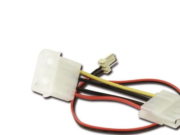 Sharkoon - Strömadapter - 4 pin intern effekt (hane) till 4 pin intern effekt, 3 PIN intern effekt