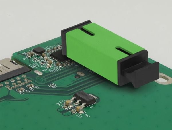 Delock - Nettverkkopler - SC-enkeltmodus (hunn) til SC-enkeltmodus (hunn) - fiberoptisk - simpleks - grønn