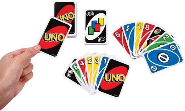 Games UNO, Korttipeli, Eroon korteista -peli, 7 vuosi/vuosia, Perhepeli