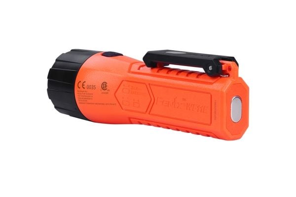 Fenix WF11E, Klipsillinen taskulamppu, Punainen, Painikkeet, IP67, III, CE