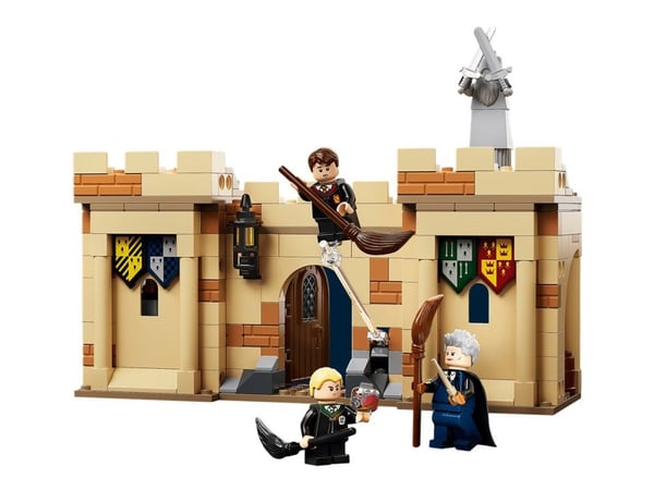 LEGO Harry Potter 76395 - Hogwarts: First Flying Lesson