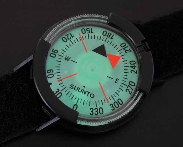 Suunto M-9, 41 mm, 14 mm, 47 mm, 16 g