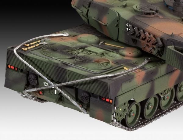 Revell Leopard 2 A6/A6M, Tank model, Monteringssett, 1:72, Leopard 2A6/A6M, Plast, Mellom