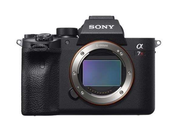 Sony a 7R IV, 61 MP, 9504 x 6336 pikseliä, Exmor R CMOS, 4K Ultra HD, Kosketusnäyttö, Musta
