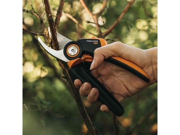 Fiskars X-Series P921 - Beskærer - FiberComp - M