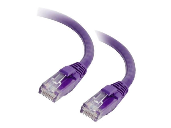 C2G Cat5e Booted Unshielded (UTP) Network Patch Cable - Koblingskabel - RJ-45 (hann) til RJ-45 (hann) - 1.5 m - UTP - CAT 5e - formstøpt, uten hind...