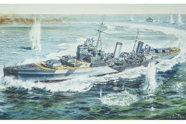 HMS Belfast gaveeske 1:72