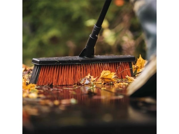 Fiskars 1025926, Innendørs, Sort, Myk/hard bust, Aluminium, 480 mm, 1720 mm