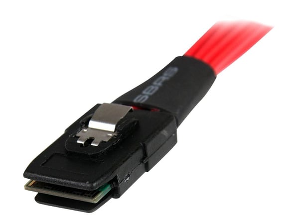 StarTech 1m Serial Attached SCSI SAS Cable - SFF-8087 to 4x Latching SATA SAS cable (SAS8087S4100) - SATA/SAS-kabel - Serial ATA 150/300/600 - 4-sp...
