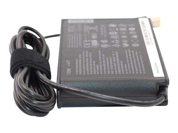 Chicony ADL135SCC3A - Virtalähde - AC 100-240 V - 135 Watt - FRU - IdeaPad 5 Pro 16; IdeaPad Creator 5 16; IdeaPad Gaming 3 15; ThinkPad P1 Gen 3; ...