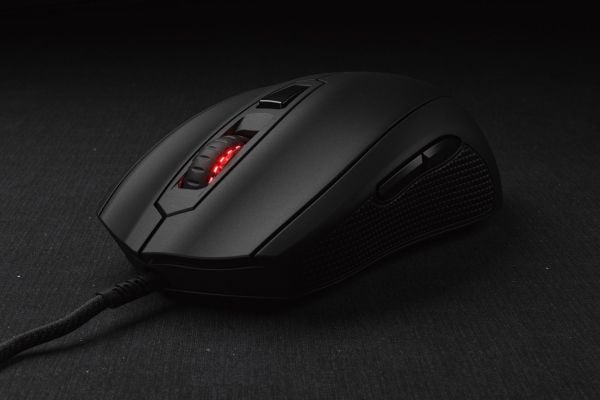 Mionix Castor Pro, Oikeakätinen, Optinen, USB A-tyyppi, 19000 DPI, 1 ms, Musta