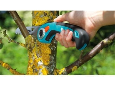 Gardena FOLDESAV 135 P
