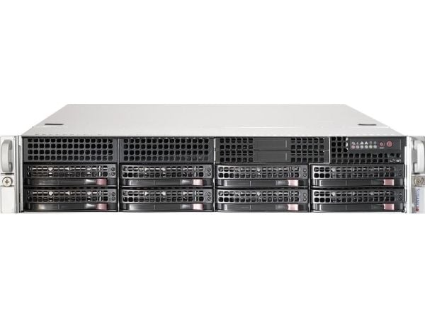 Supermicro SC825 TQC-R802LPB - Rackmonterbar 2U - forbedret og utvidet ATX - SATA/SAS - hot-swap 800 watt - svart