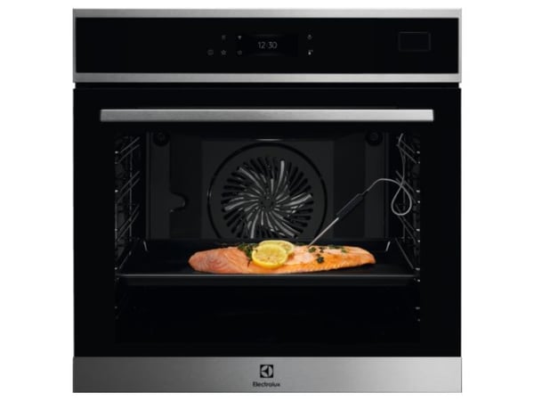 Electrolux Ovn EOB8S39WX