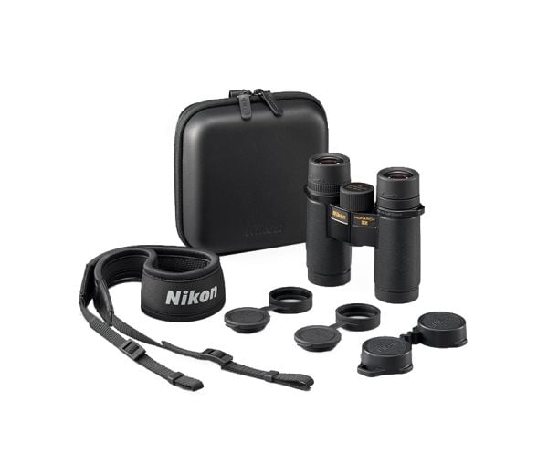 Nikon Monarch HG 8x30, 8x, 3 cm, Vanntett, Sort, 450 g