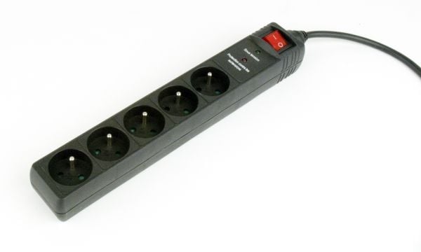 Gembird EnerGenie SPF5-C-5 - Strømstødsbeskytter - AC 250 V - output-stikforbindelser: 5 - sort