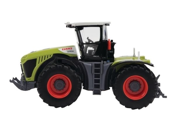 Britannian Claas Xerion 5000 Traktori