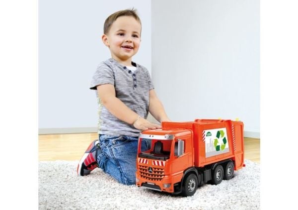 Lena WORXX, Truck, Inne/Ute, 3 år, Oransje