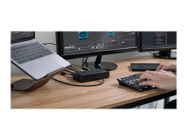 Belkin CONNECT - USB-kabel - USB-C (hane) till USB-C (hane) - USB 2.0 / USB 3.2 / USB4 / Thunderbolt 3 - 80 cm - USB-strömförsörjning (100W)