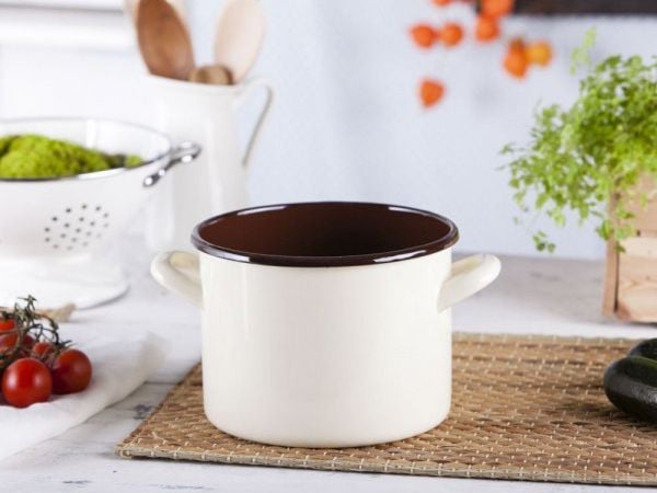Emalia Silesia Rybnik Straight gryte 3,3 l Ø18 cm H14 cm creme/innside mørk