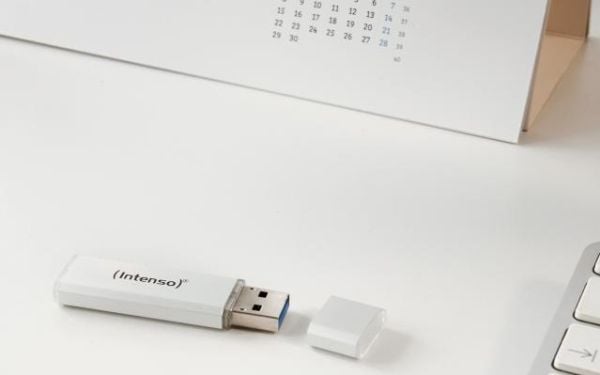 Intenso Alu Line - USB-flashstasjon - 16 GB - USB 2.0 - sølv (en pakke 3)