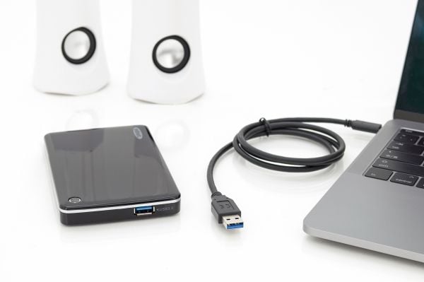 ASSMANN - USB-kaapeli - USB-C (uros) - USB Type A (uros) - USB 3.1 Gen2 - 3 A - 1 m - muotoiltu - musta