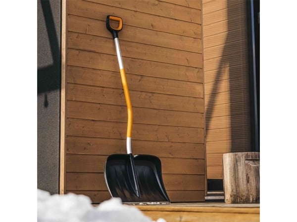 Fiskars 1057186, Snøskuffe, Metall, Sort, Oransje, Regulerbar, Ergonomisk, Polen, 53,2 cm