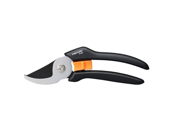 Fiskars Solid P121 - Pruner
