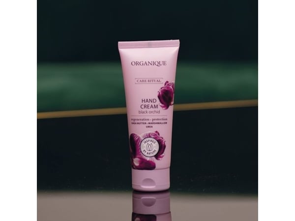 ORGANIQUE Black Orchid regenererende håndkrem 70 ml
