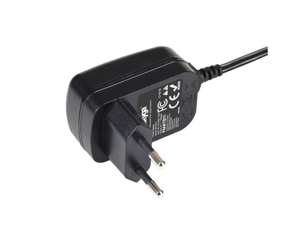 Akyga Universal Series AK-TB-11 - Strömadapter