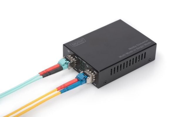 DIGITUS Professional DN-82133 - Medieomformer - 1GbE - 1000Base-X, 100Base-X - SFP (mini-GBIC) / SFP (mini-GBIC) - 850 nm / 1310 nm / 1550 nm