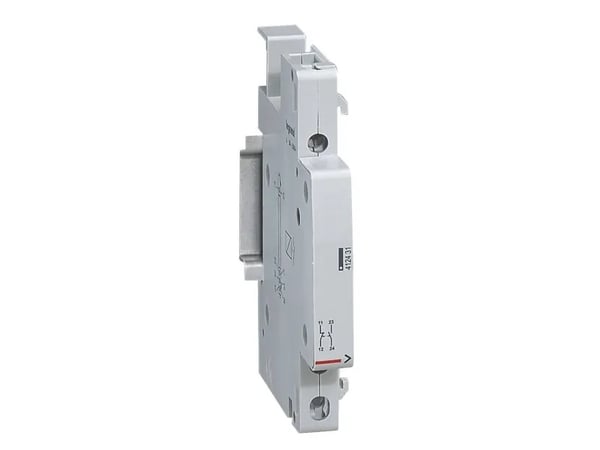 CX3 Hjälpkontakt Aux 40-63A NO+NC 0,5M